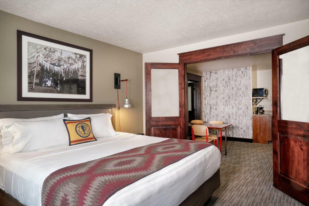 Yellowstone Park Hotel West Yellowstone Exteriör bild